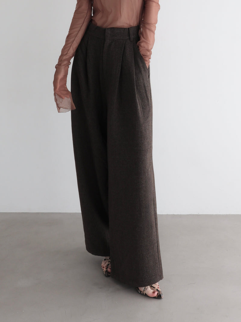 relax check pants