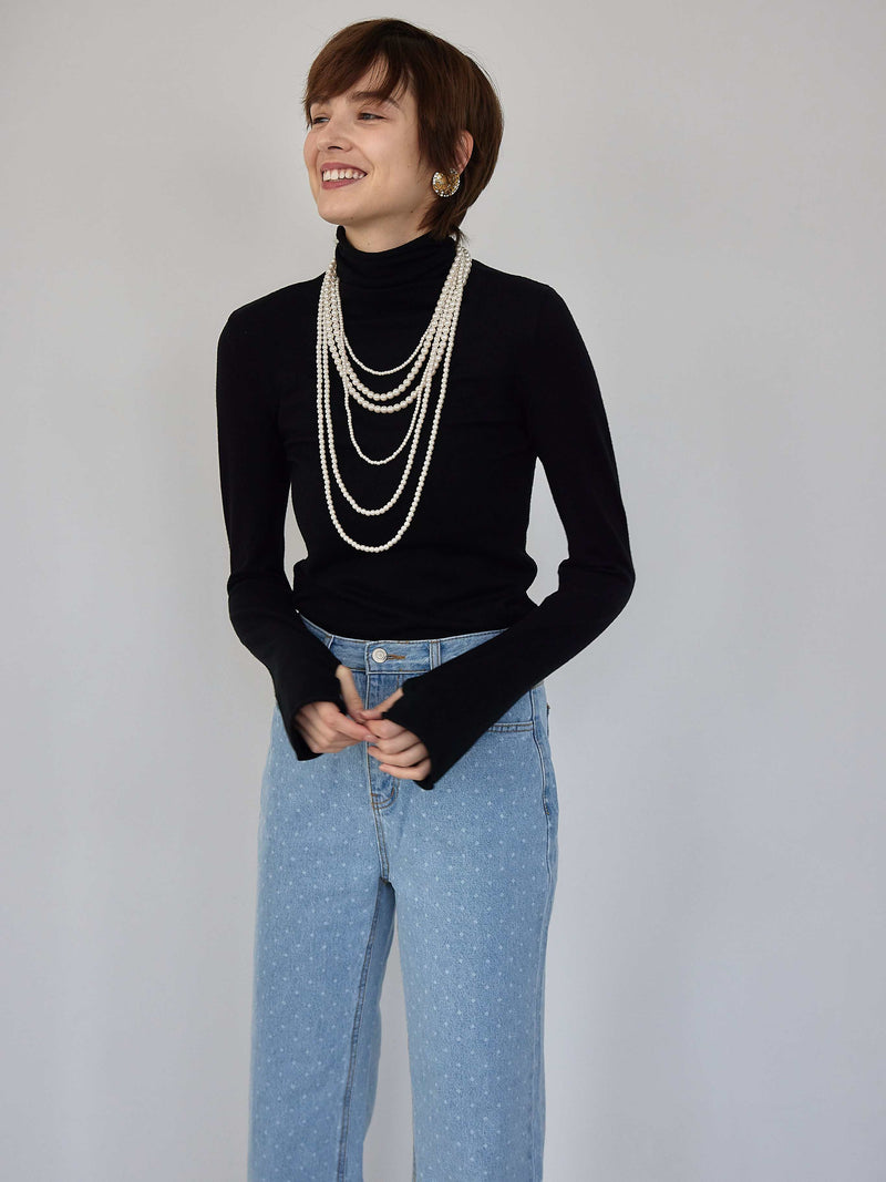 THUMBHOLE TURTLE NECK KNIT