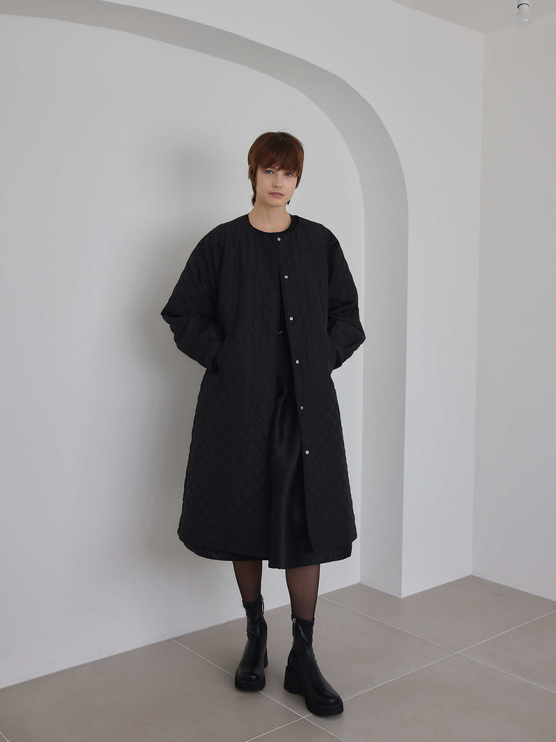 QUILTING FRILL COLLAR COAT