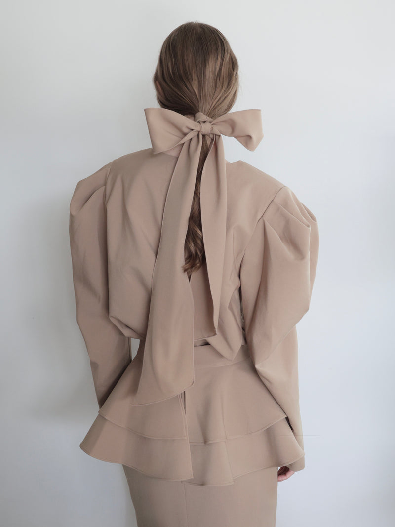 puff shoulder ribbon blouse