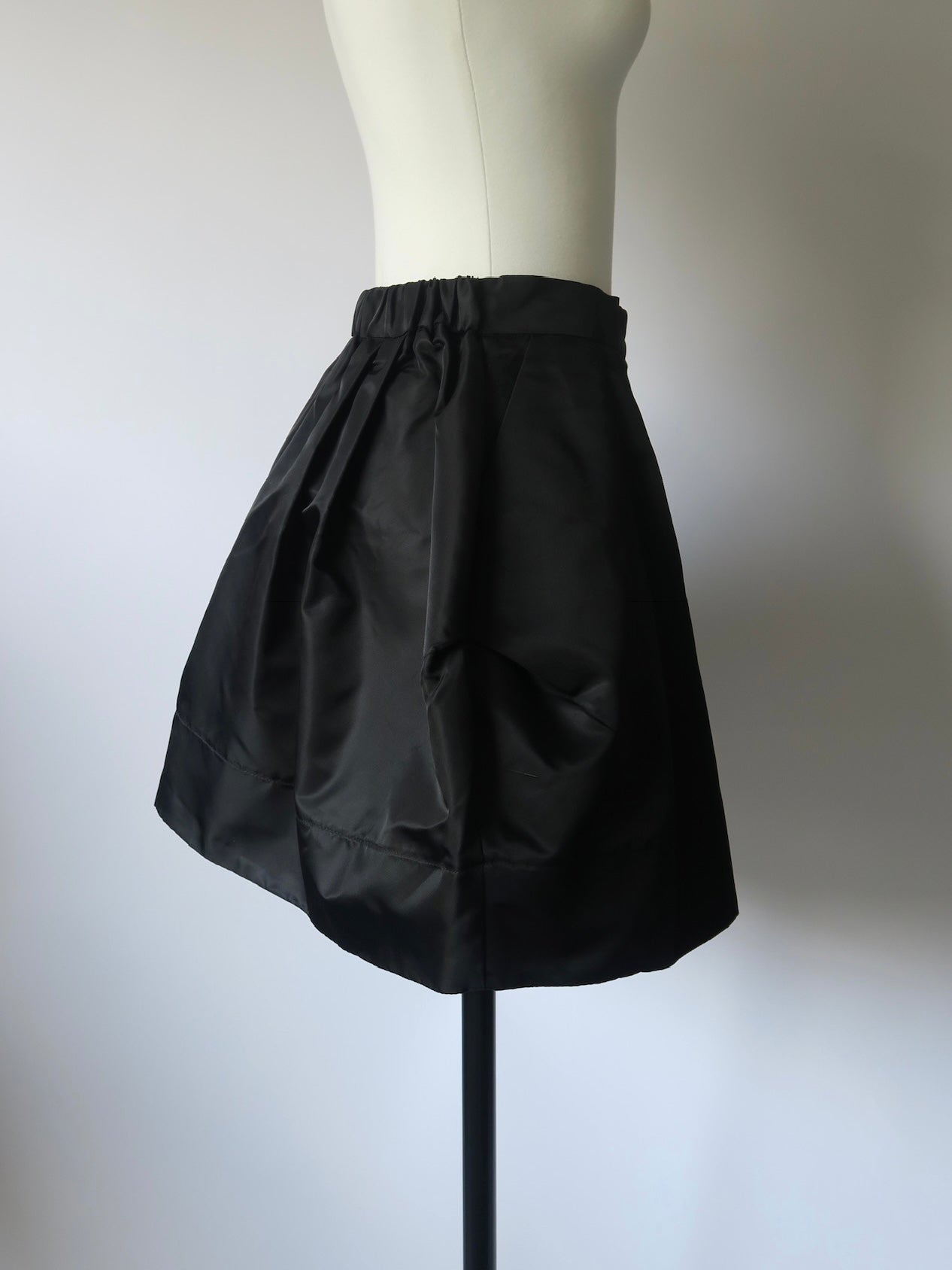 スカート amomma MINI TACK SKIRT BLACK mini tack skirt – AMOMMA