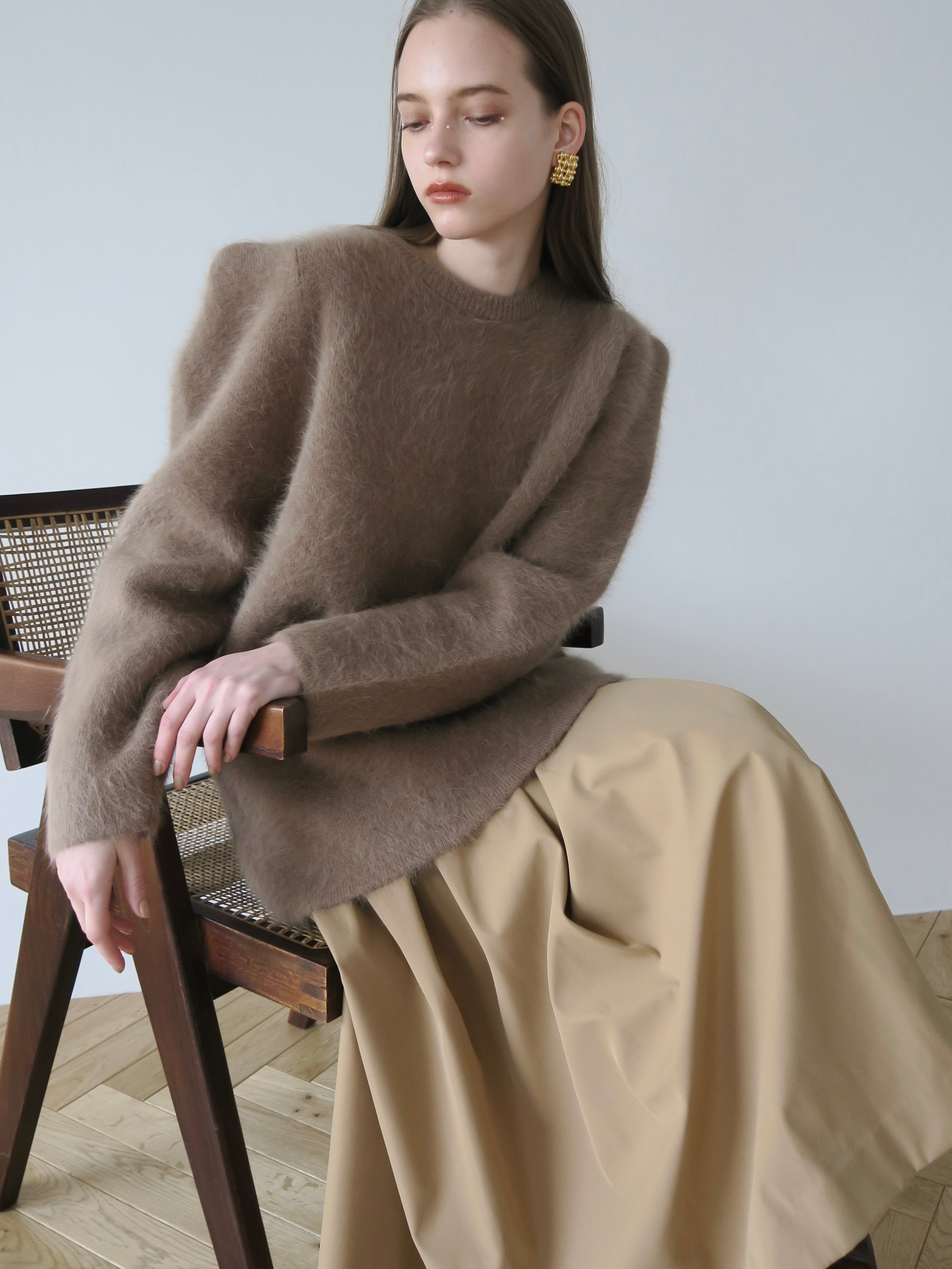 WOOL PUFF SHOULDER KNIT – AMOMMA