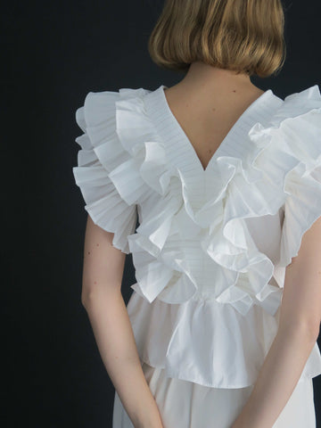 RAFFLE FRILL TOPS (IVORY) – AMOMMA