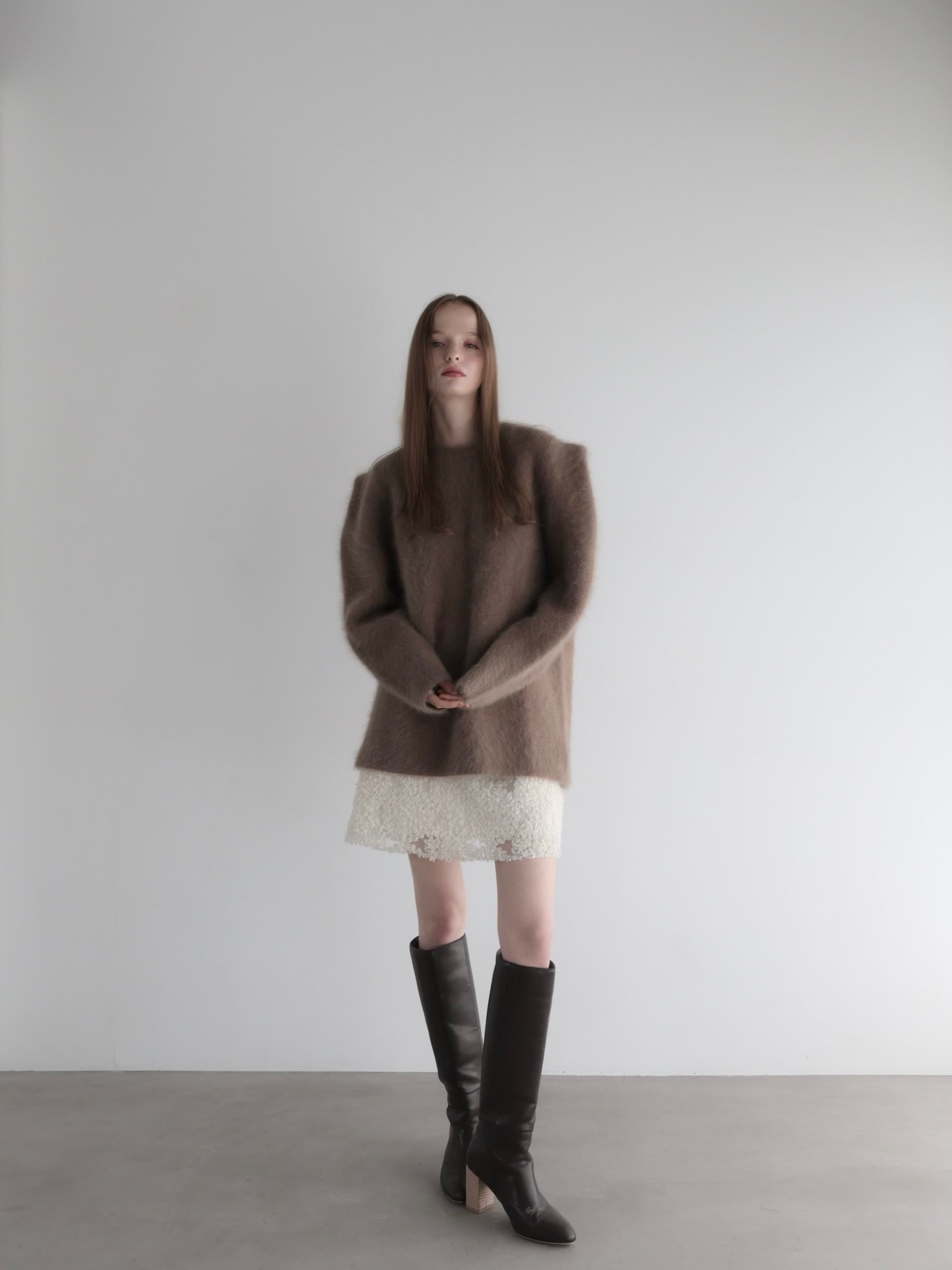 【AMOMMA】FLOWER MINI SKIRT(IVORY) flower mini skirt – AMOMMA