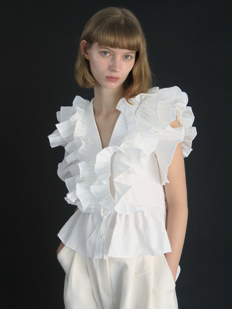 予約【4/30(火) 正午12時 再販売】 RAFFLE FRILL TOPS (IVORY)