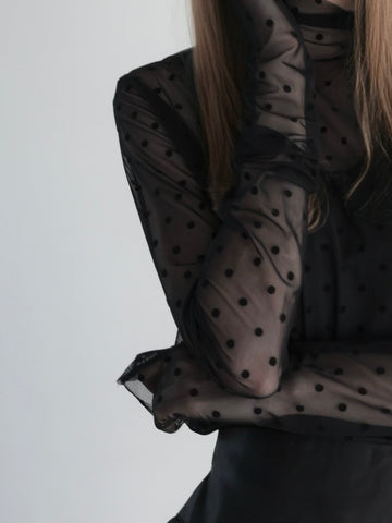 LONG SLEEVE SHEER TOPS( DOT / BLACK ) – AMOMMA