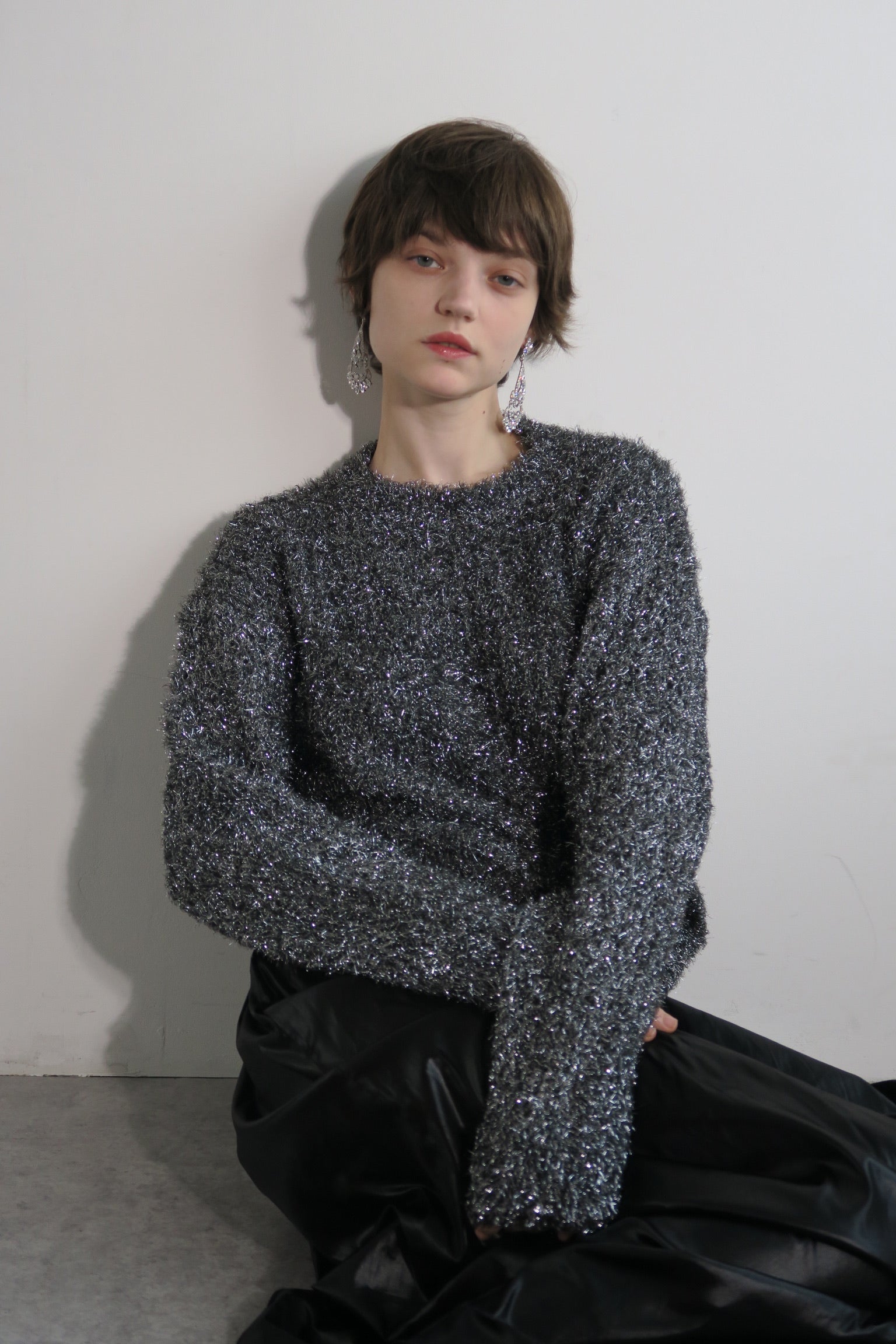 トップス AMOMMA GLITTER ROUND NECK KNIT glitter round neck knit – AMOMMA
