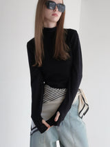 THUMBHOLE TURTLE NECK KNIT