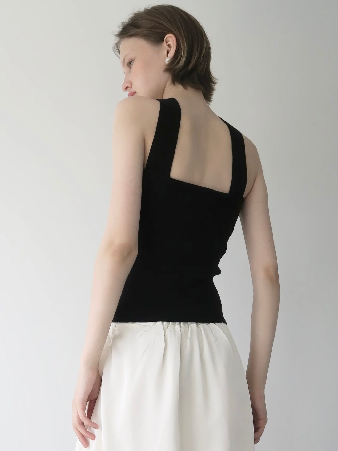 SAMPLE SALE ] NECK BELT KNIT BARE TOP – AMOMMA