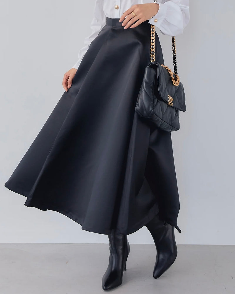 VOLUME SATIN FLARE SKIRT