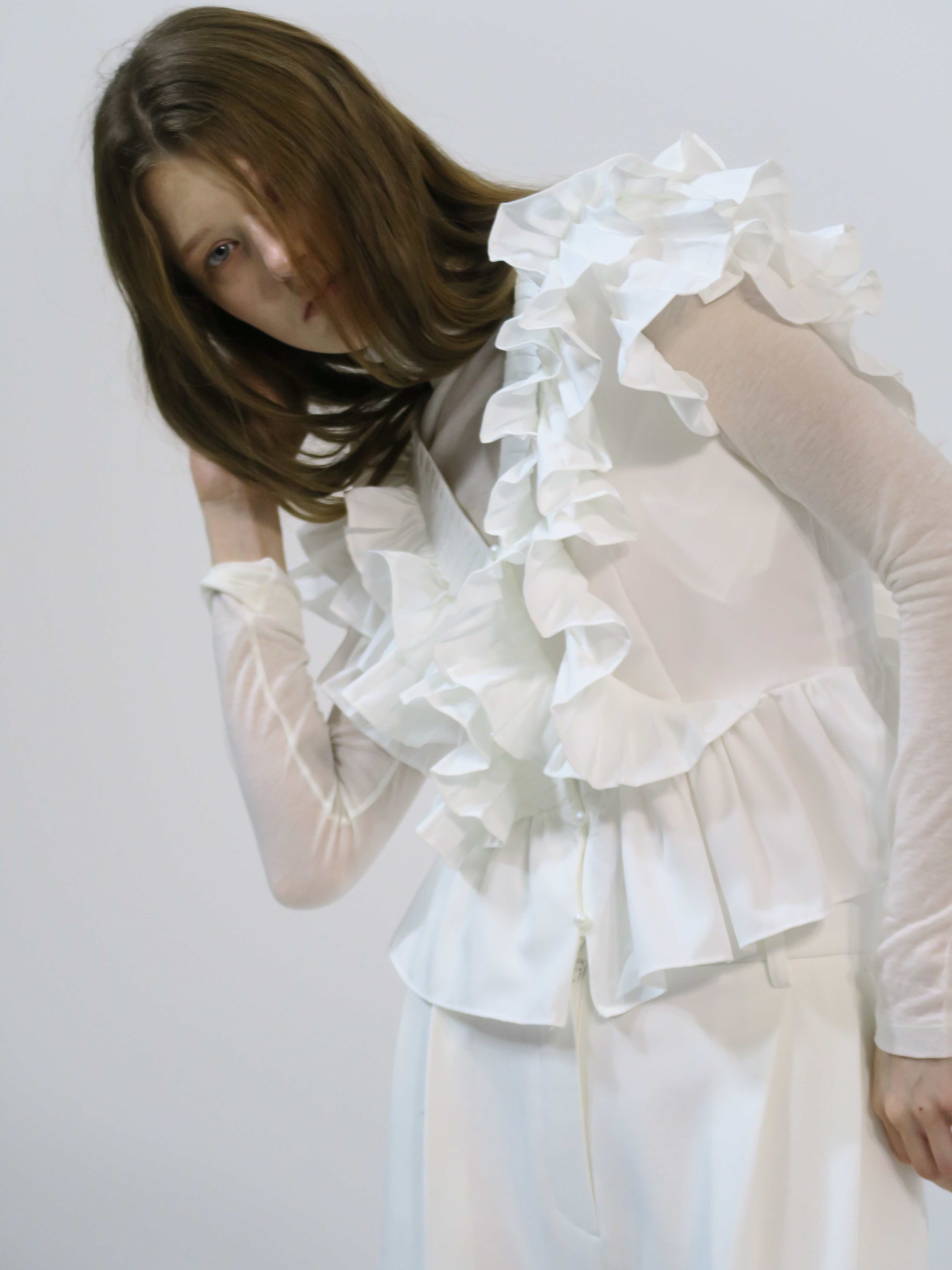 サンプルセール / raffle frill tops (ivory) – AMOMMA