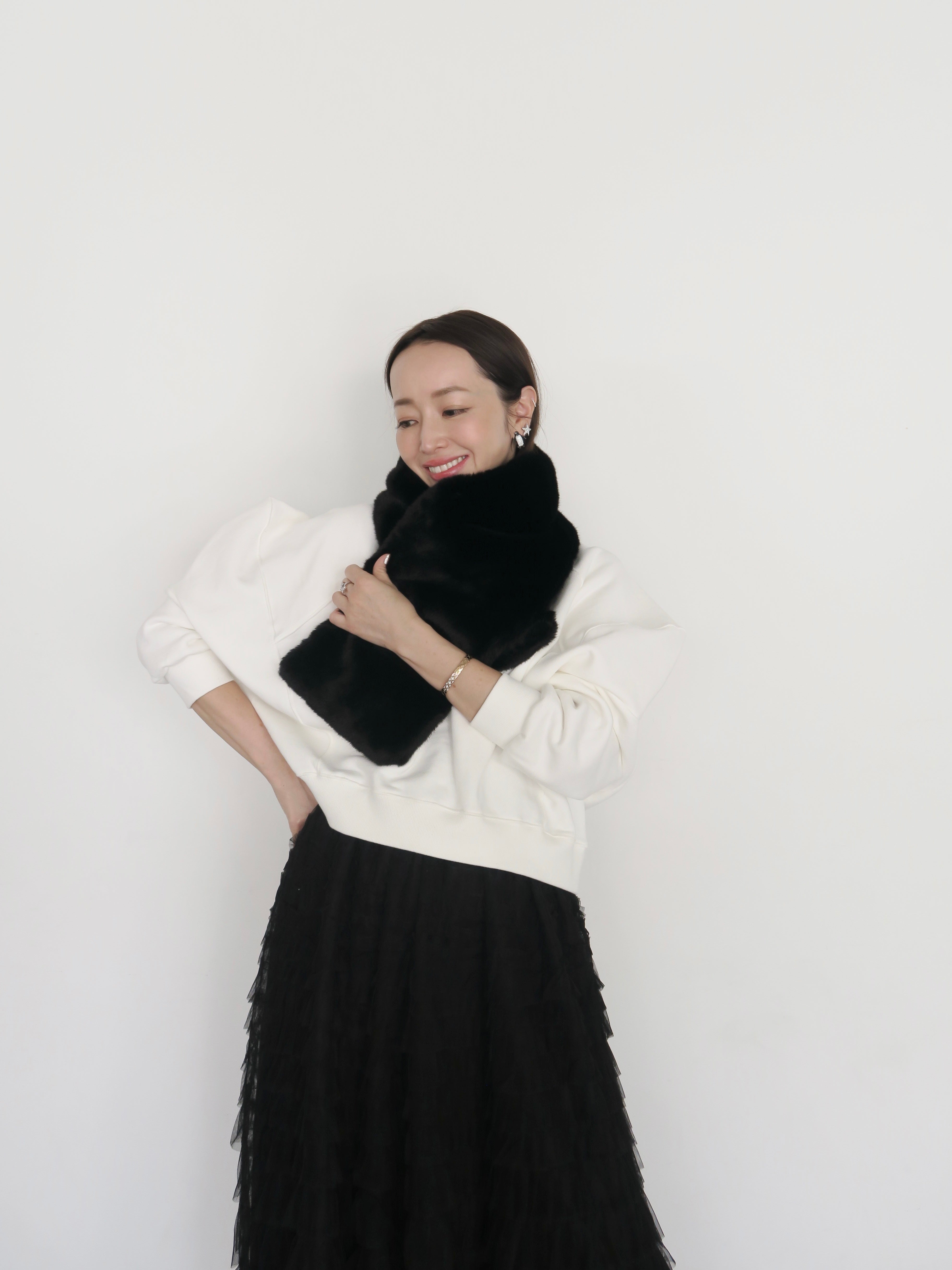 AMOMMA パワショルスウェット PUFF SLEEVE SWEAT (GREY) – AMOMMA