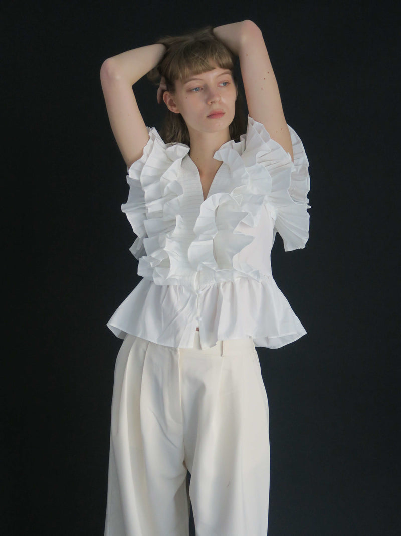 予約【4/30(火) 正午12時 再販売】 RAFFLE FRILL TOPS (IVORY)