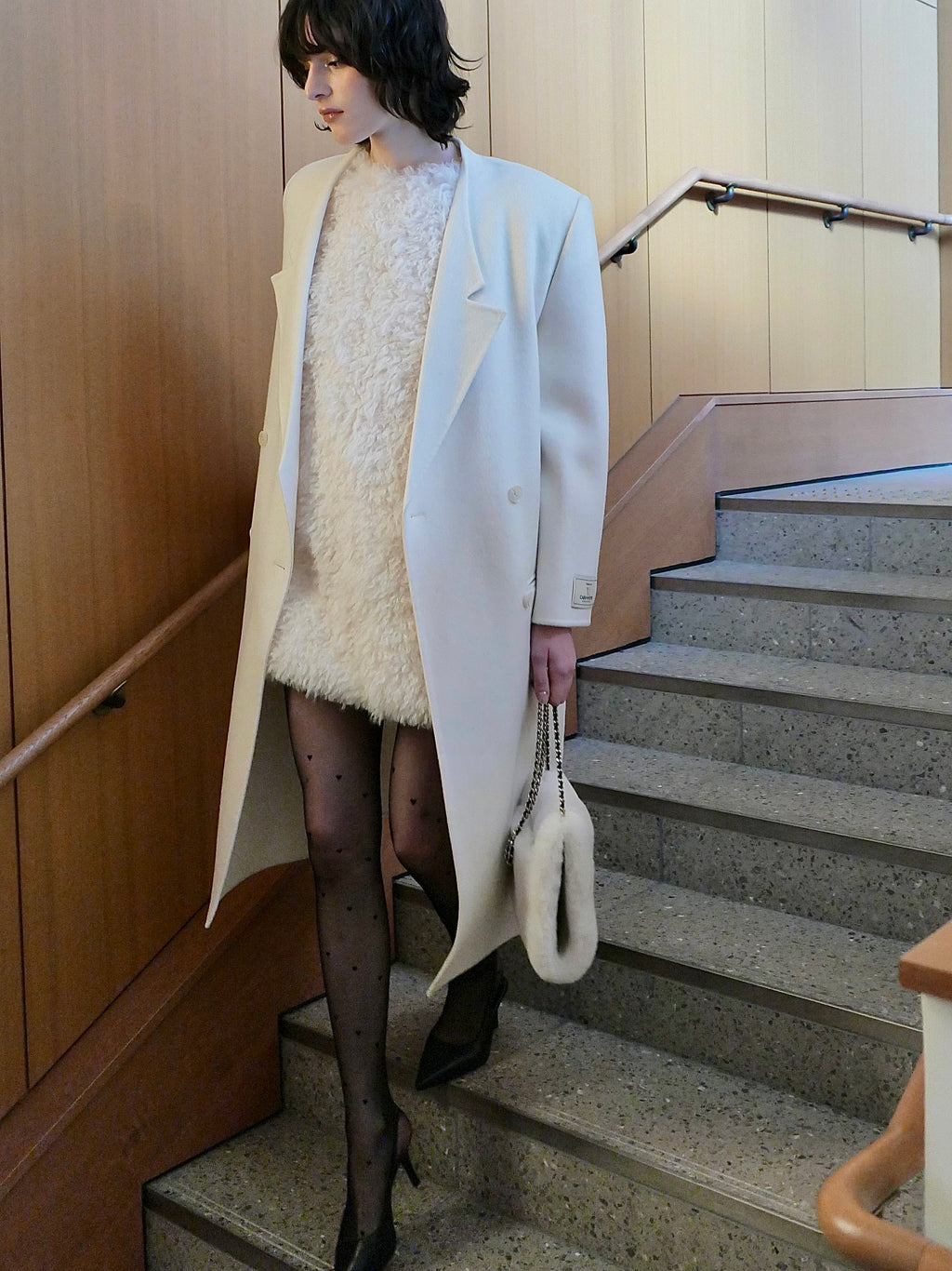 CASHMERE PADDED LONG COAT – AMOMMA