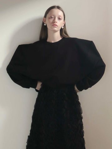 PUFF SLEEVE SWEAT (BLACK) – AMOMMA
