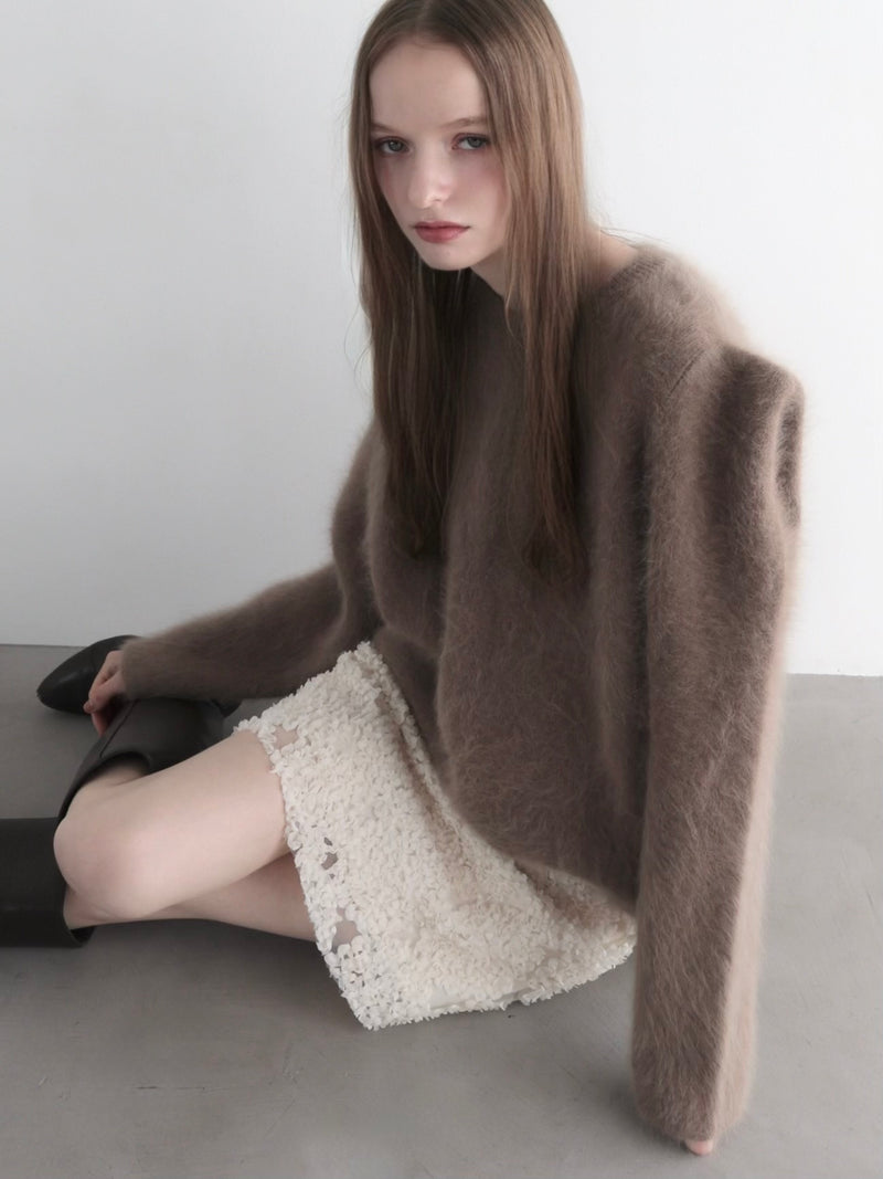 wool puff shoulder knit