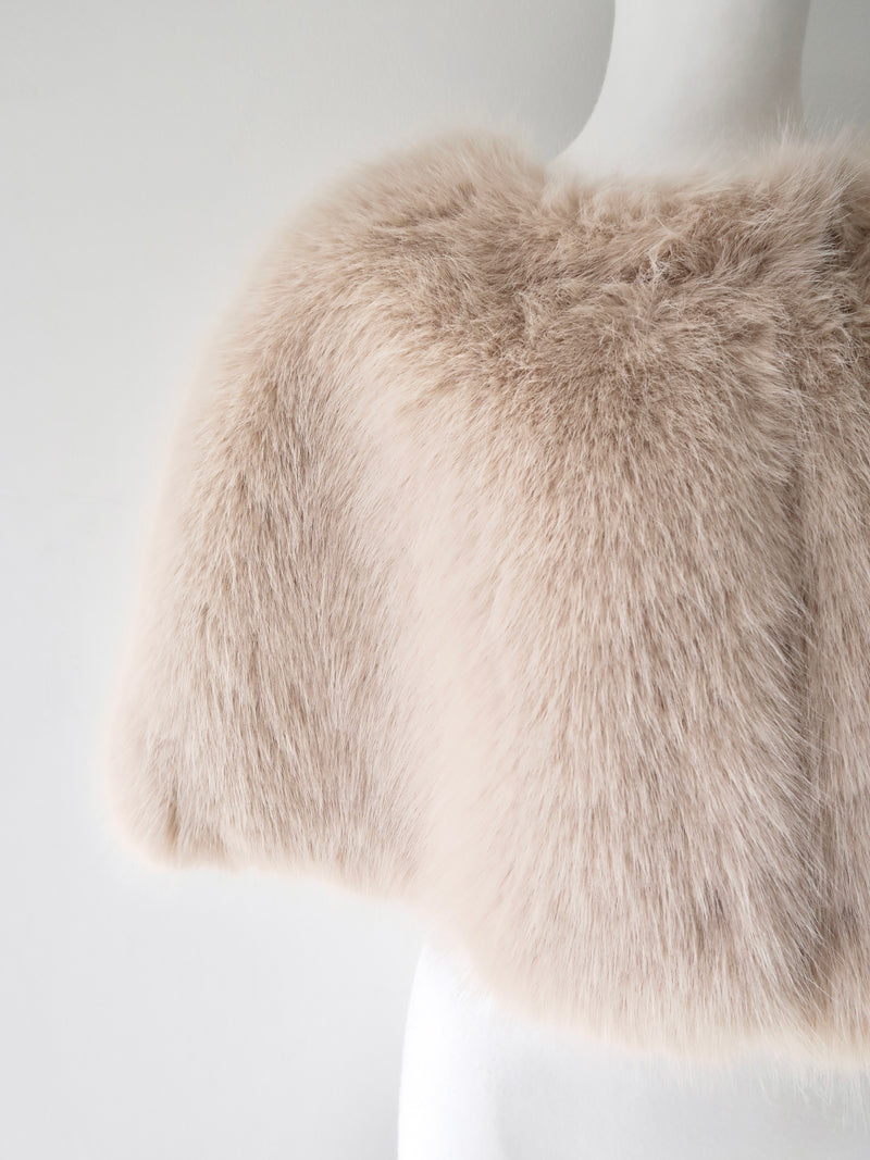 【伊勢丹新宿店先行発売】LAUREN FAUX FUR CAPE