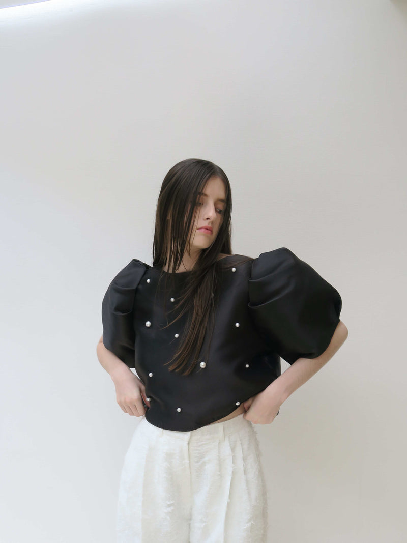 【阪急うめだ本店 POP UP】PEARL PUFF SLEEVE BLOUSE (BLACK)