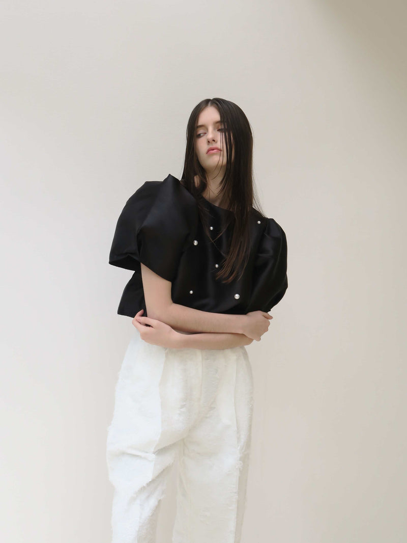 【阪急うめだ本店 POP UP】PEARL PUFF SLEEVE BLOUSE (BLACK)