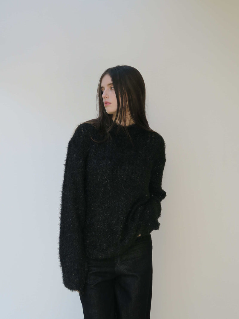 GLITTER ROUND NECK KNIT (BLACK)