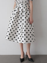 VOLUME FLARE DOT SKIRT