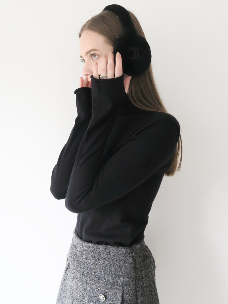 THUMBHOLE TURTLE NECK KNIT