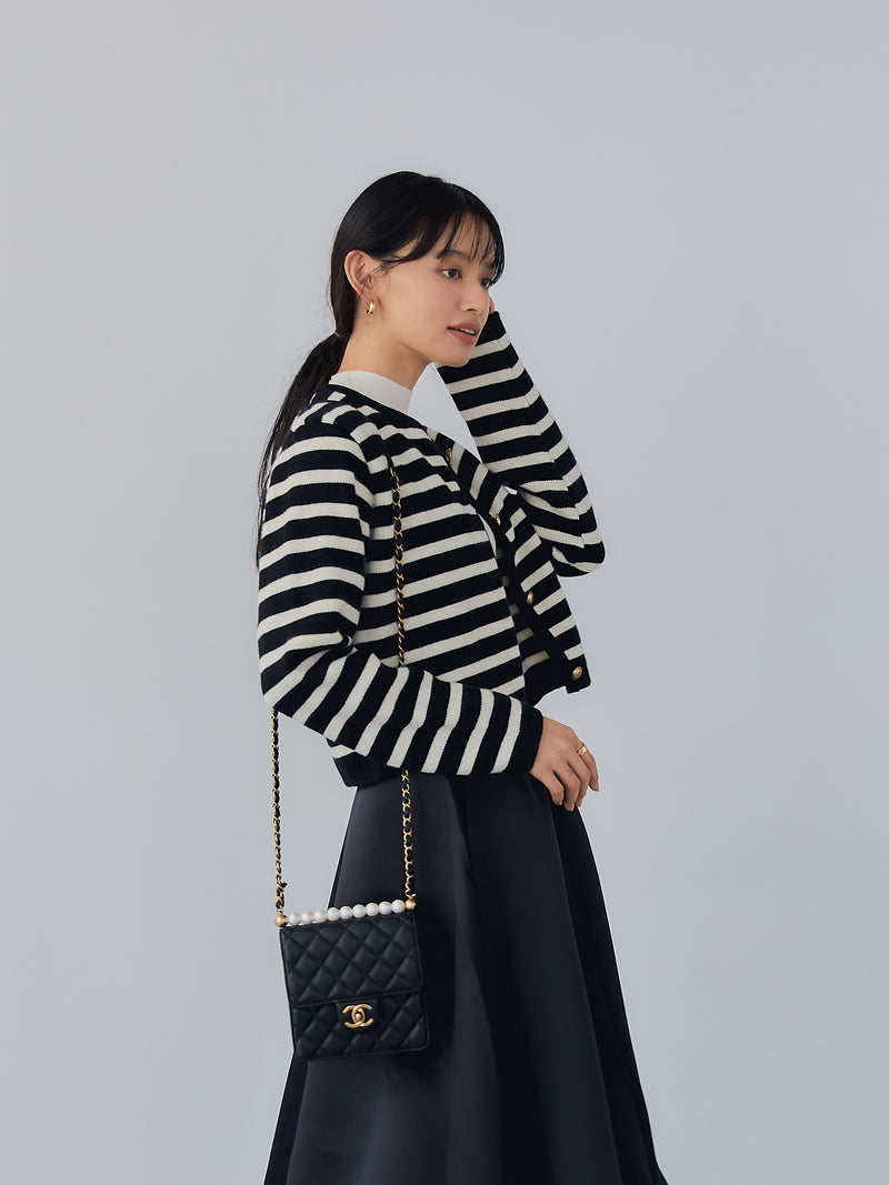 BORDER GOLD BUTTON CARDIGAN