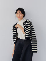 BORDER GOLD BUTTON CARDIGAN